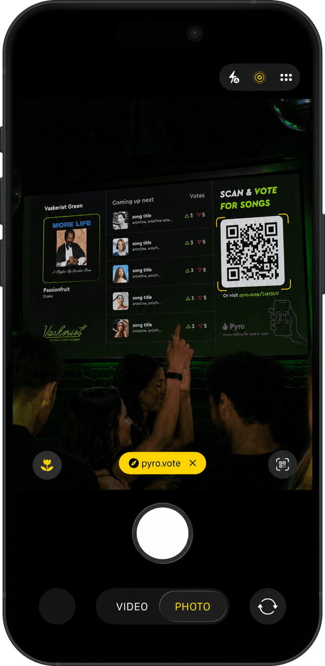 Guest phone browser joining a Pyro session after scanning